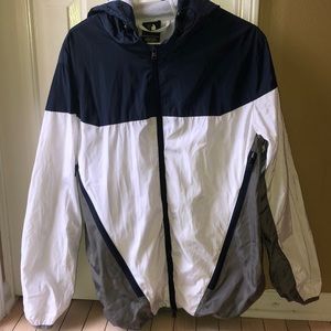 💙3/20$ Windbreaker Navy, White, and Gray
